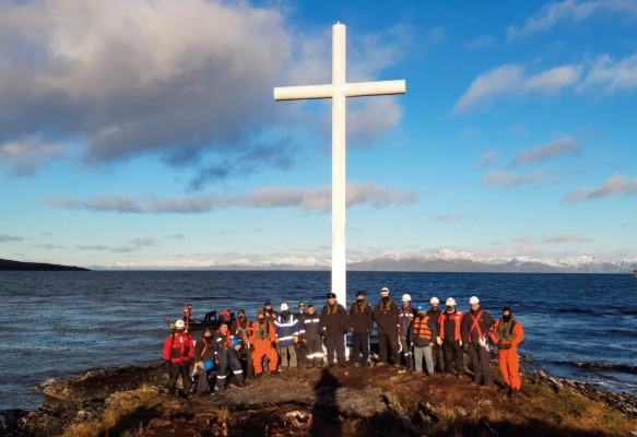 Cruz de Fortescue y la primera misa en el territorio que sería Chile