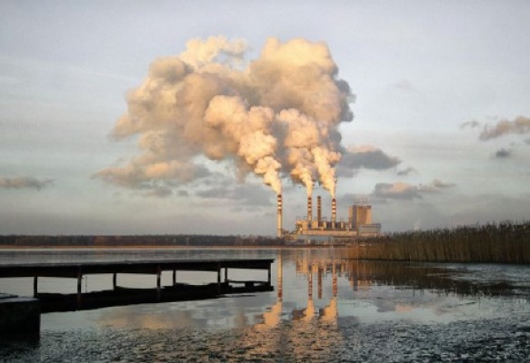 Contaminación de hidrocarburos en ambiente acuáticos