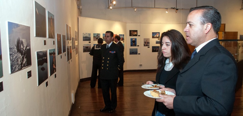 Inauguración exposición fotográfica “Vida Naval” en el Museo Marítimo Nacional