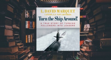 Presentación: TURN THE SHIP AROUND! – A true story of turning followers into leaders