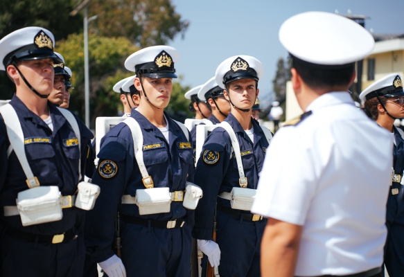 Tentación al “micromanagement”: Reflexiones del mando efectivo y “Mission Command”