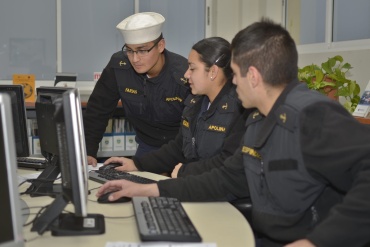 Experiencias de la enseñanza online en la Academia Politécnica Naval